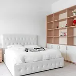 Moncler House Navigli 아파트