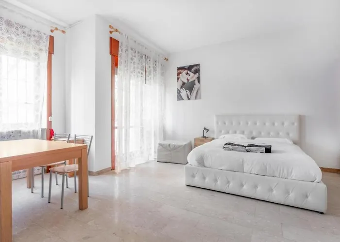 Appartamento Moncler House Navigli